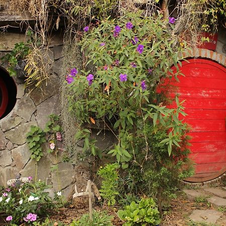 Отель The Hobbit La Comarca Нуэва-Сан-Сальвадор Экстерьер фото